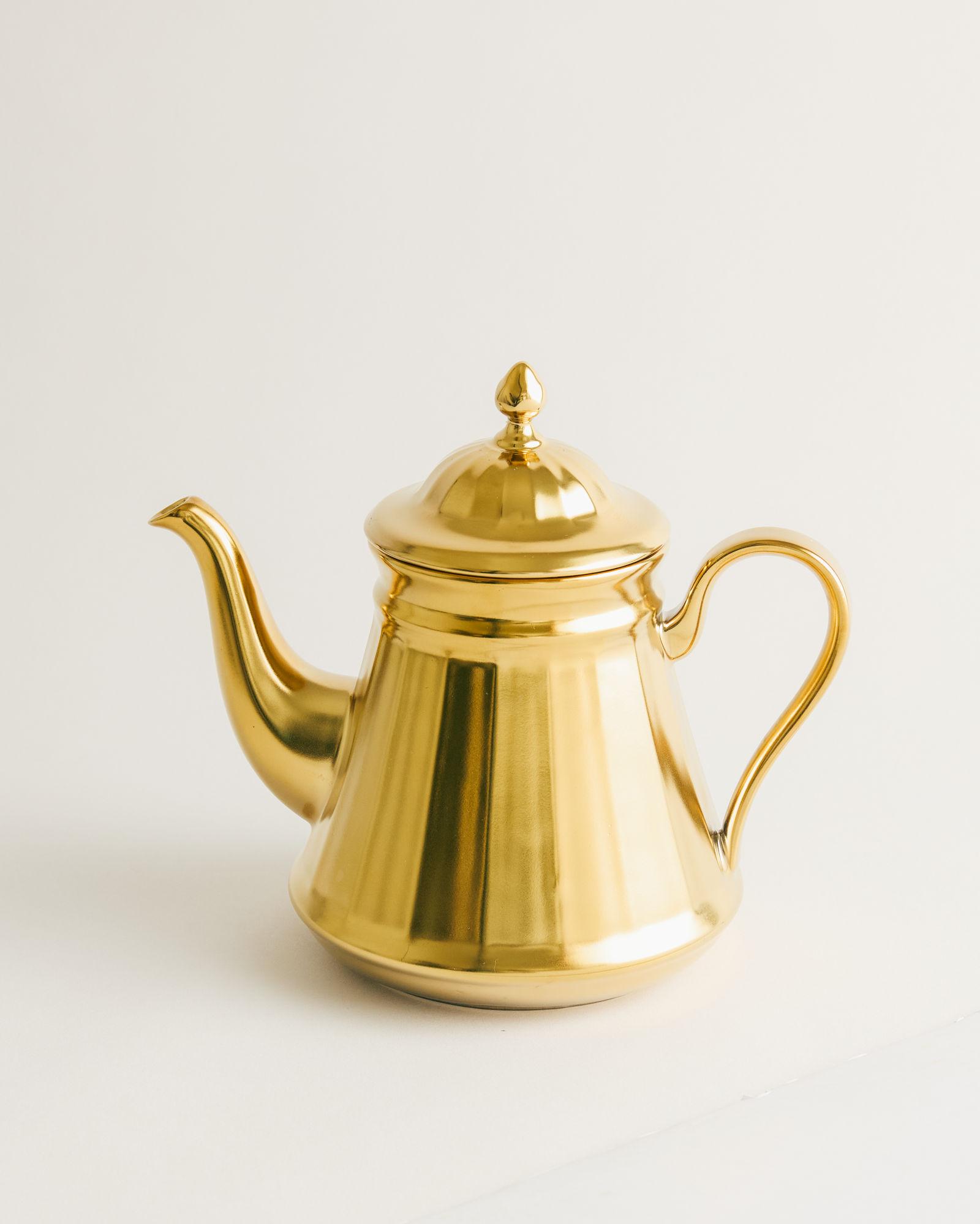 Moroccan Muse Teapot Matte Gold | T2 Tea NZ
