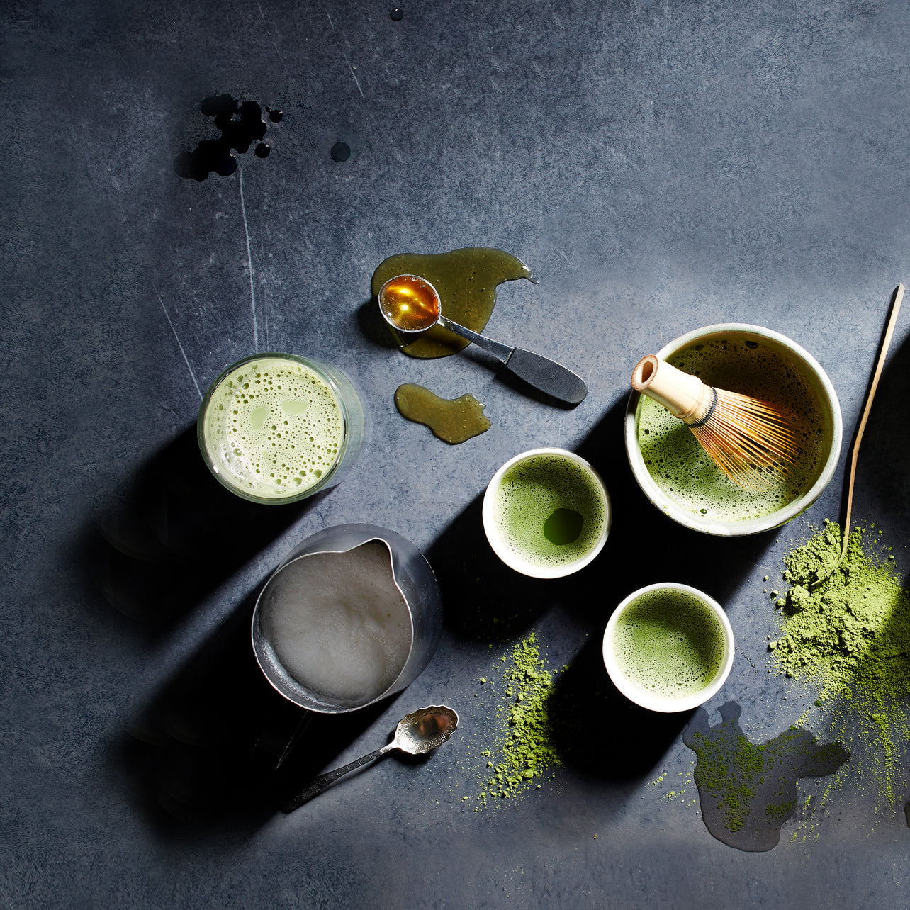 How to make an iced matcha latte