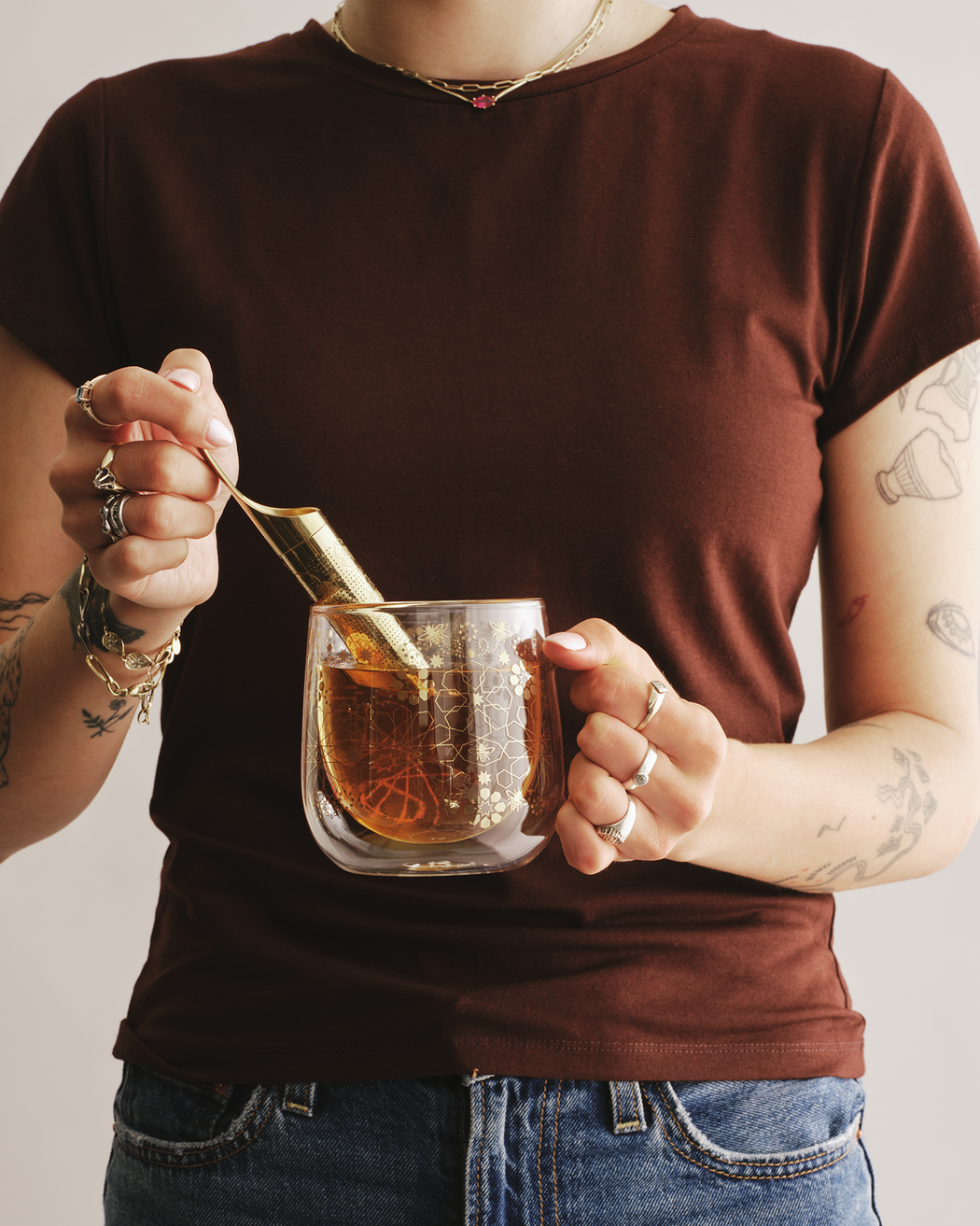 T2 Tea Stick Bee Gold | T2 Tea AU