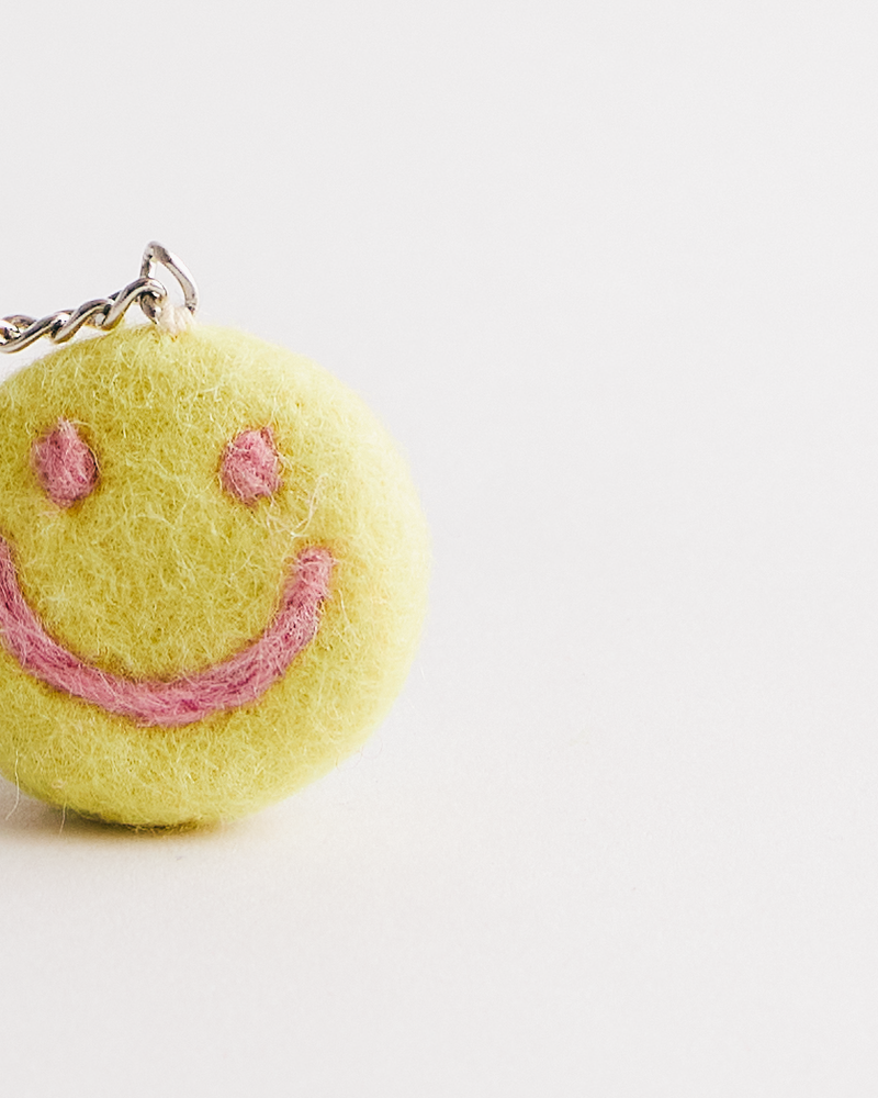 Aveva Smiley Lemon Key Chain