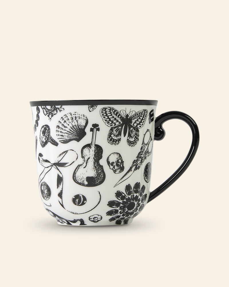 Curios Pretty Mug Black