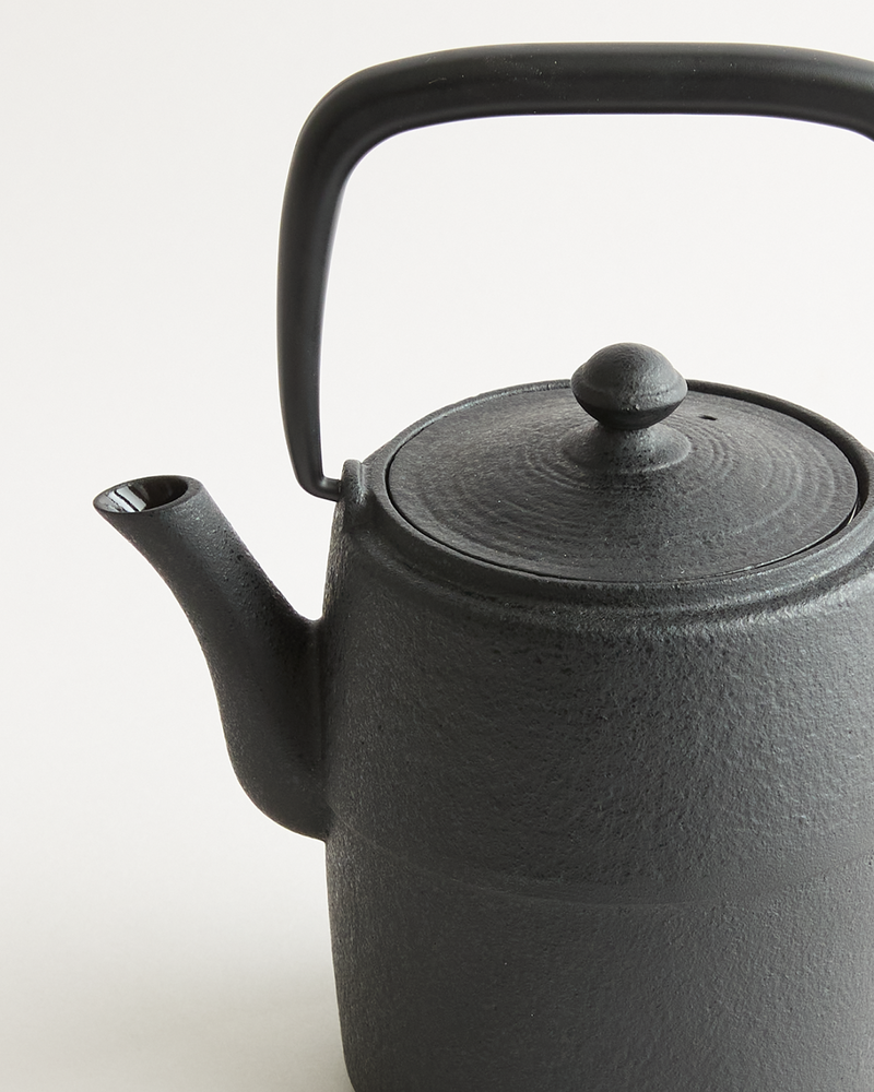 Wabi-S Black Cast Iron Teapot