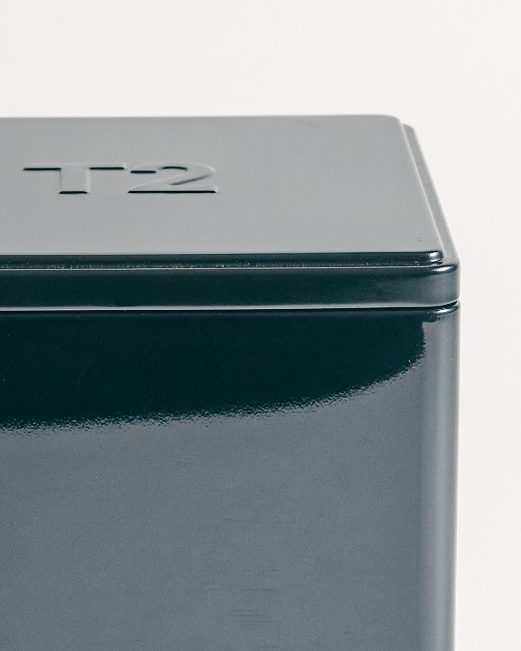 T2 One Foil Tin Black