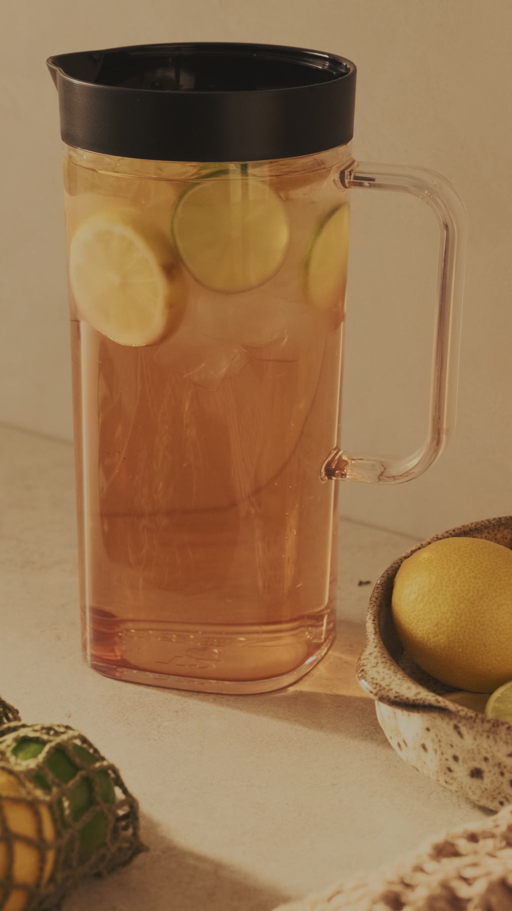 Jug-a-Lot 1.75l Black