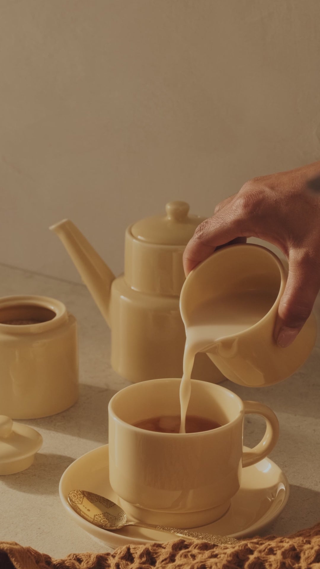 Billy Milk Jug Chocolate