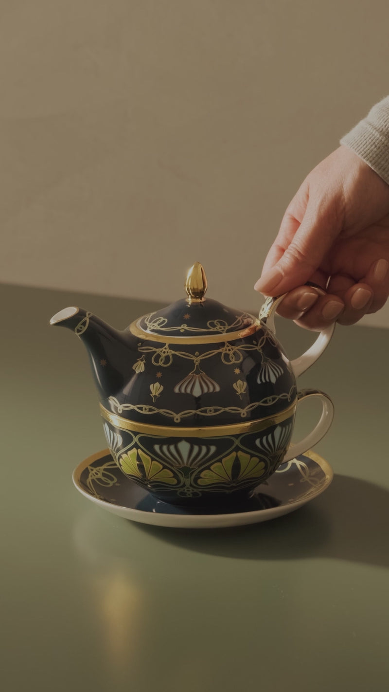 Boxed Toulouse Tea For One Midnight